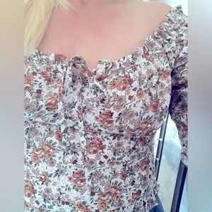 CORSET FLORAL 3/4 SLEEVE PEASANT TOP